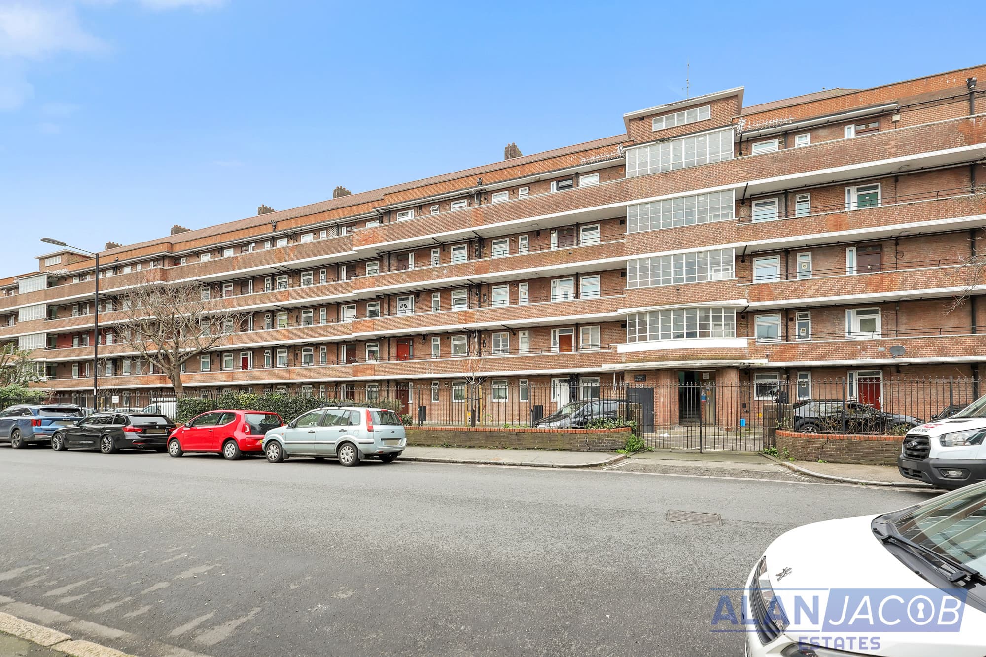 2 Bedroom Apartment in London
