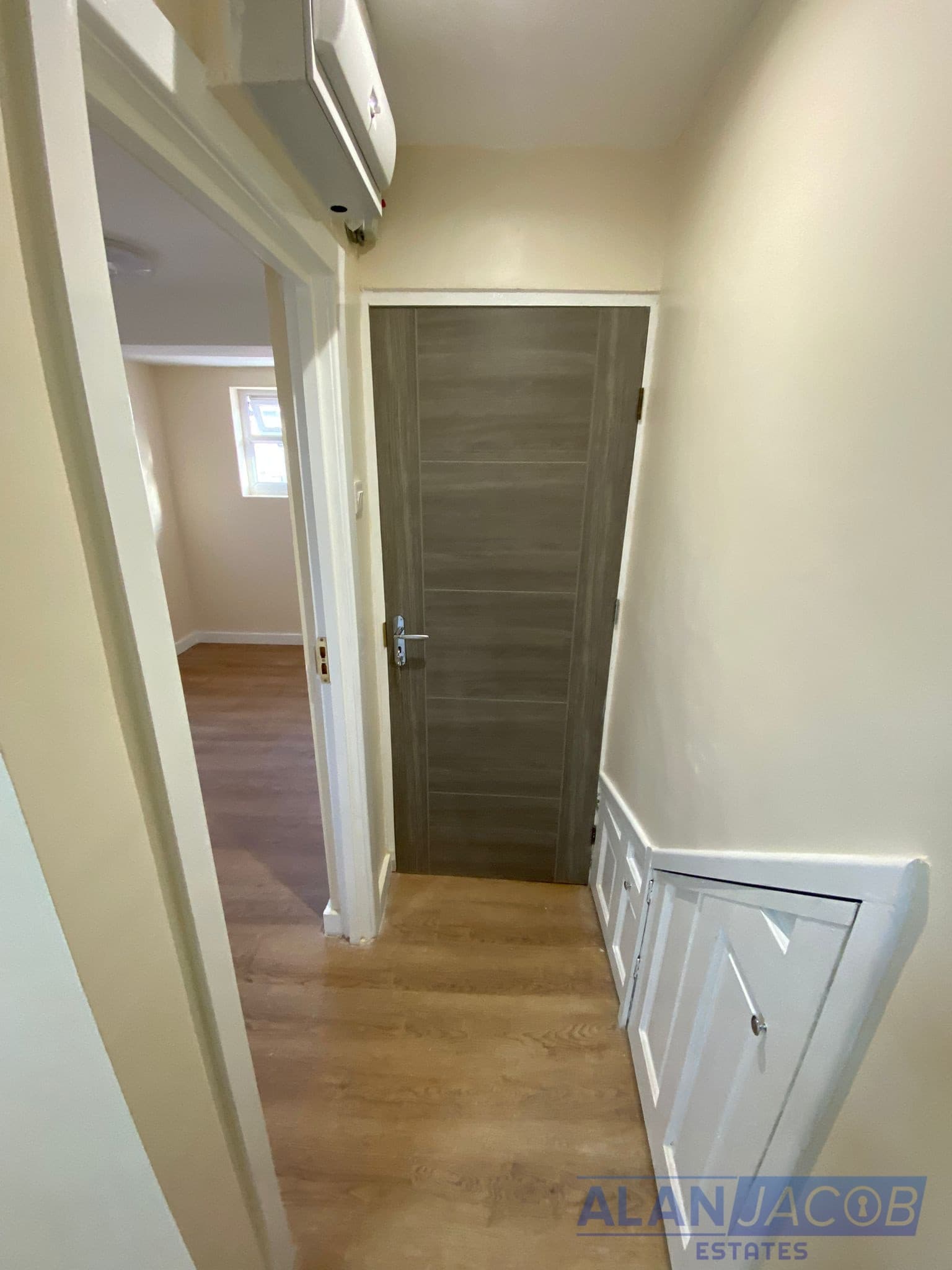2 Bedroom Flat in Rainham