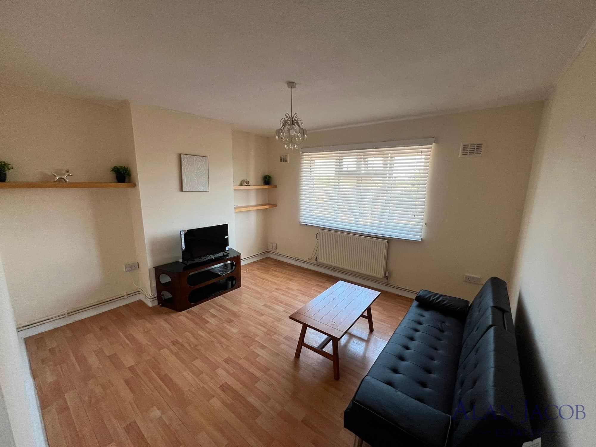 2 Bedroom Apartment in Ilford