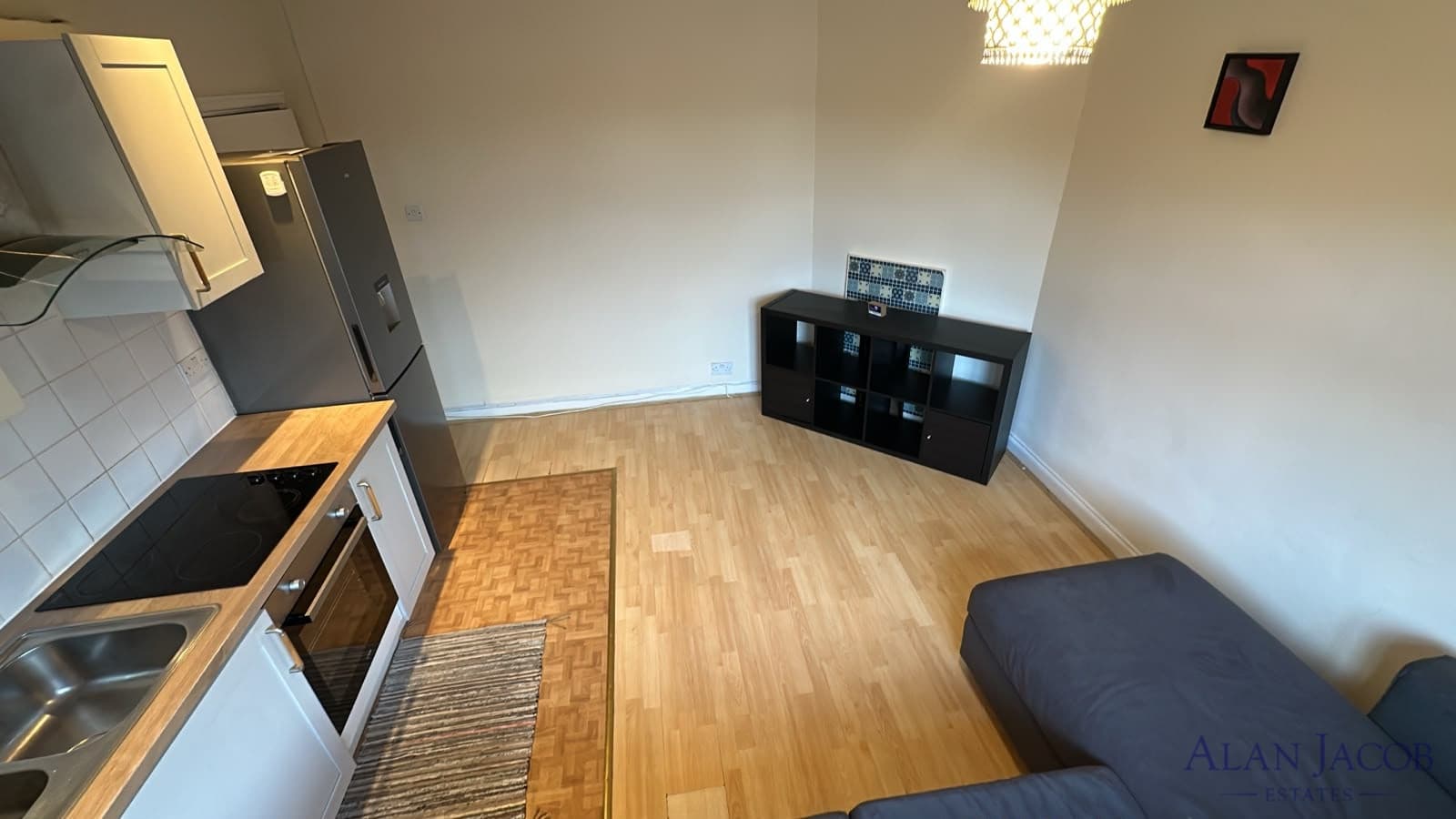 2 Bedroom Flat in New Malden