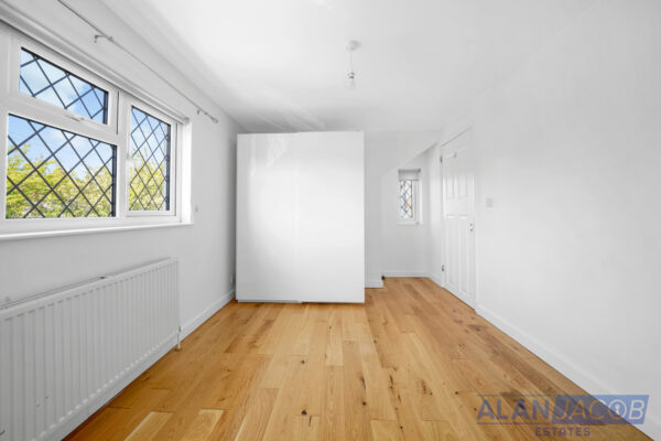 Haynes Road, Hornchurch