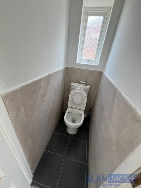Dunster Crescent, Hornchurch