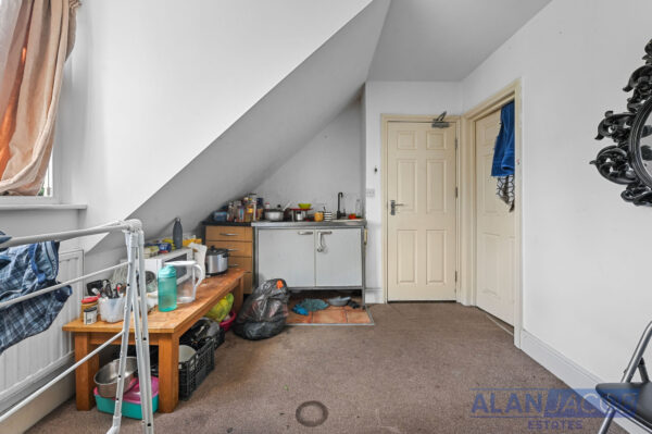 Westrow Gardens, Ilford