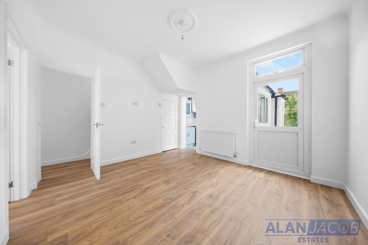 Hollington Road, London