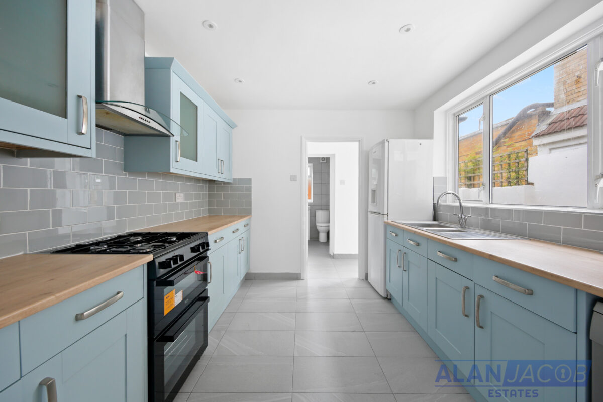 Hollington Road, London