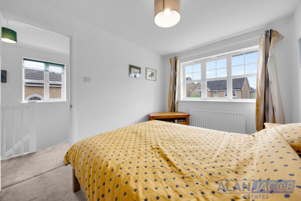 Kershaw Close, Hornchurch