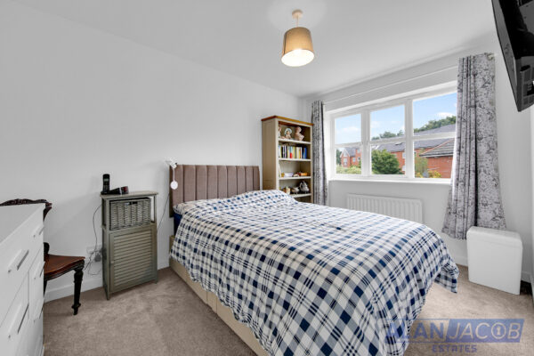 Kershaw Close, Hornchurch