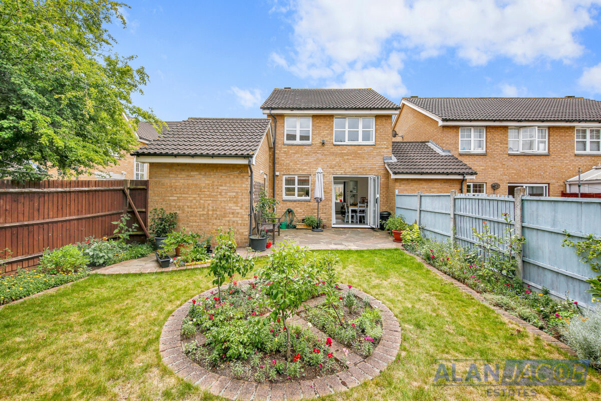 Kershaw Close, Hornchurch