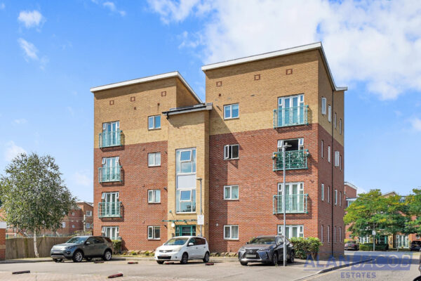 3, Montgomery Court
