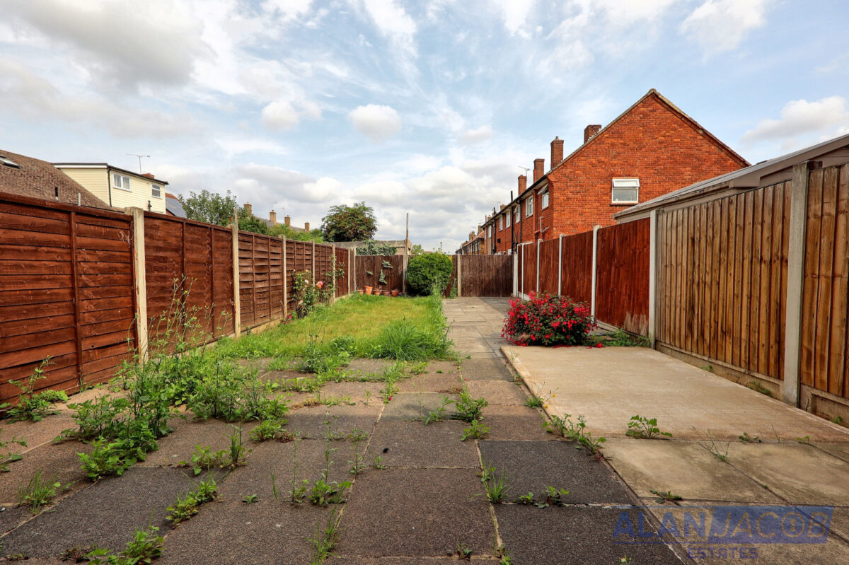 Usk Road, South Ockendon