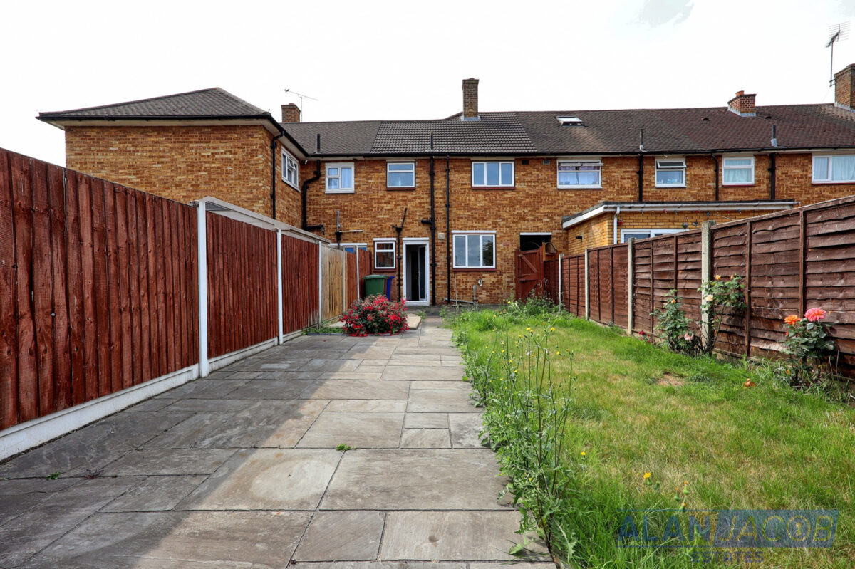 Usk Road, South Ockendon
