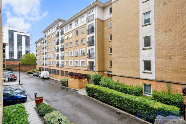 Sail Court, 15 Newport Avenue