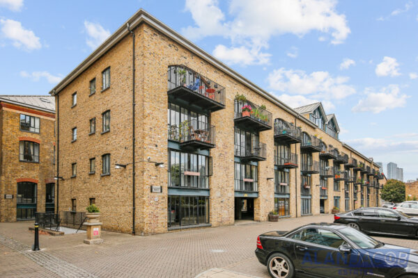 Taffrail House, Burrells Wharf Square
