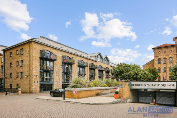 Taffrail House, Burrells Wharf Square
