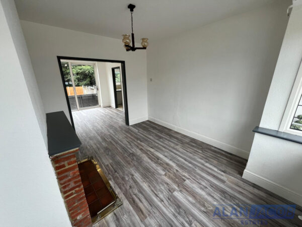 Dorrington Gardens, Hornchurch