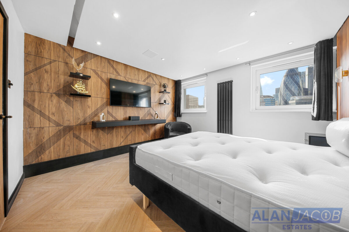 Denning Point, 33 Commercial Street