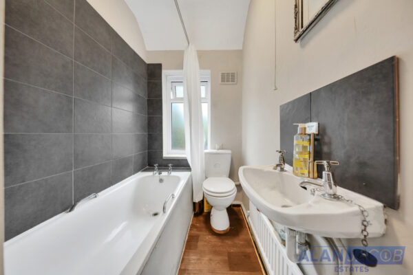 Alibon Road, Dagenham