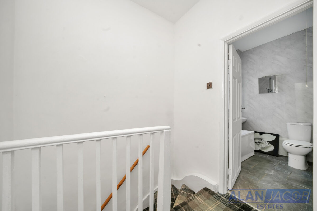 Hainault Road, Romford