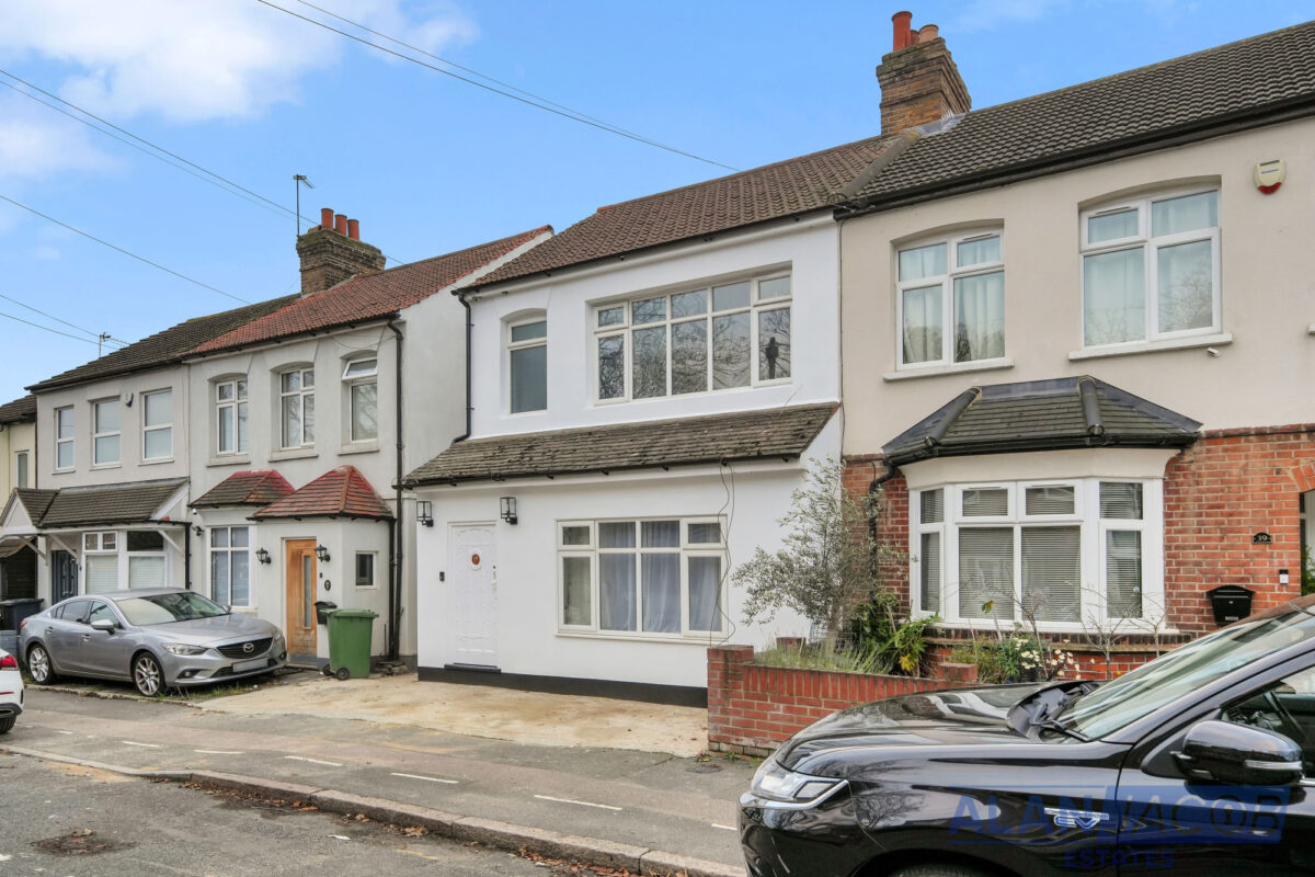 Hainault Road, Romford