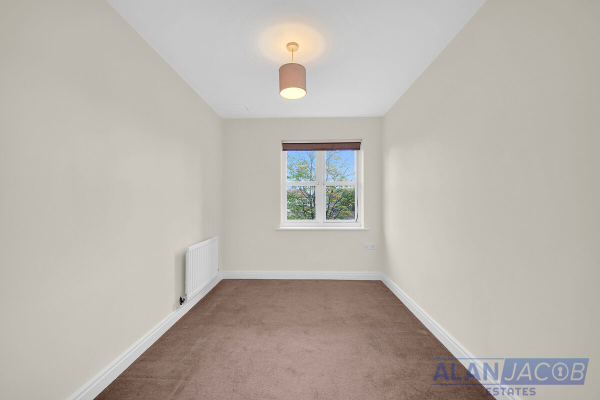 College Court, Romford