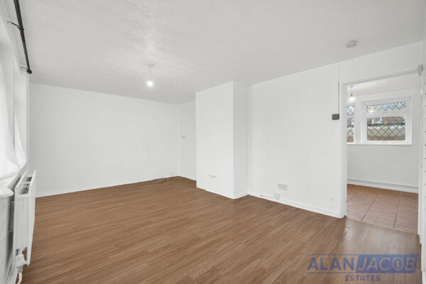 Chigwell View, Romford