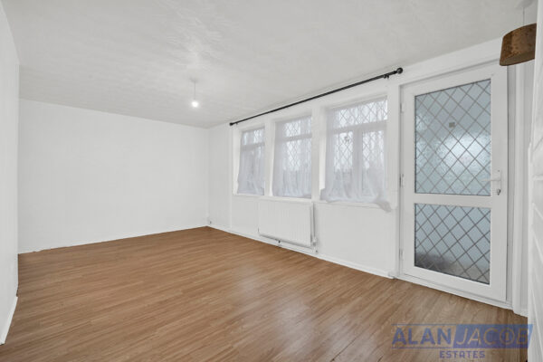 Chigwell View, Romford