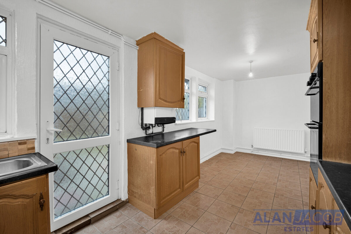 Chigwell View, Romford