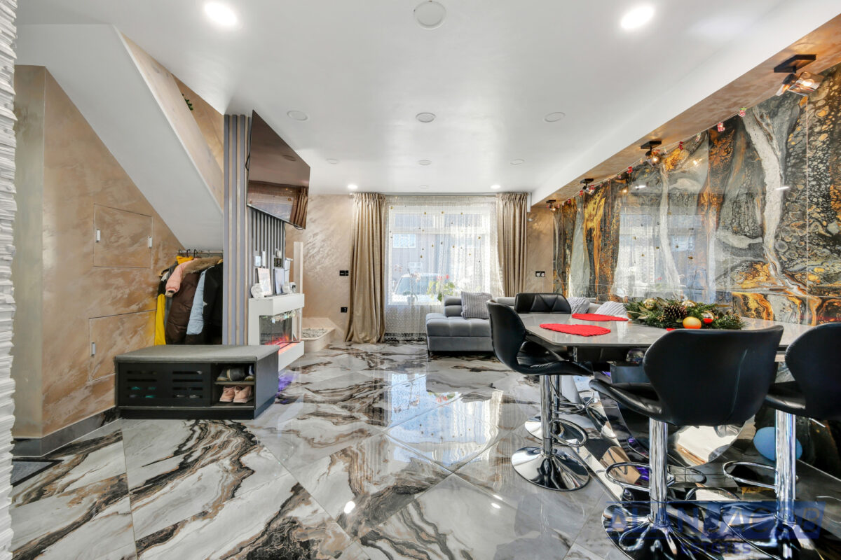 Standfield Road, Dagenham