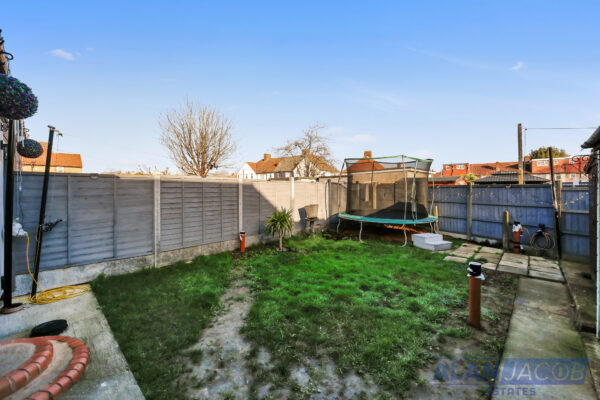 Standfield Road, Dagenham