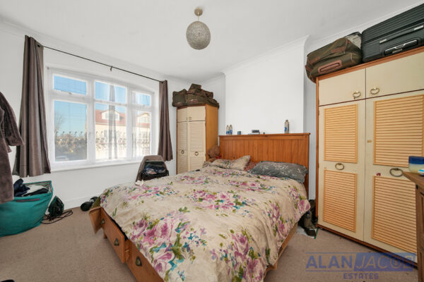 Victoria Road, Romford