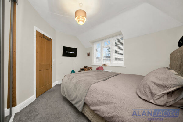 Burnham Road, Romford