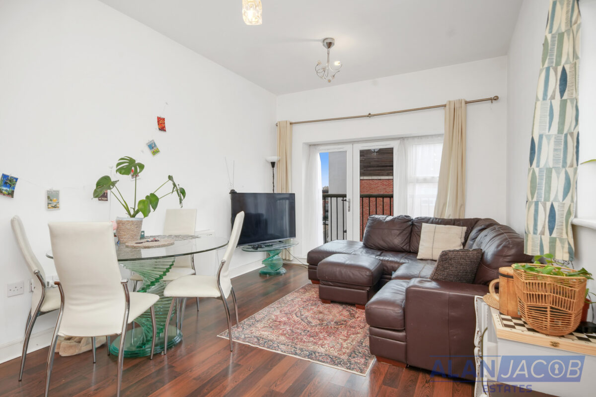 Derwent Court, Riverside Close