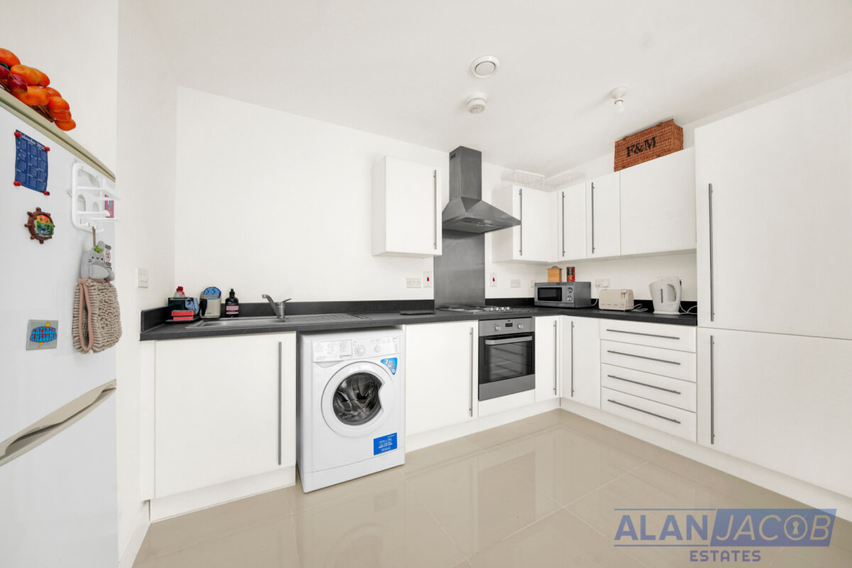 Lux Building, Maxwell Road