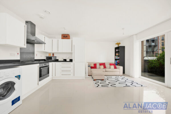 Lux Building, Maxwell Road