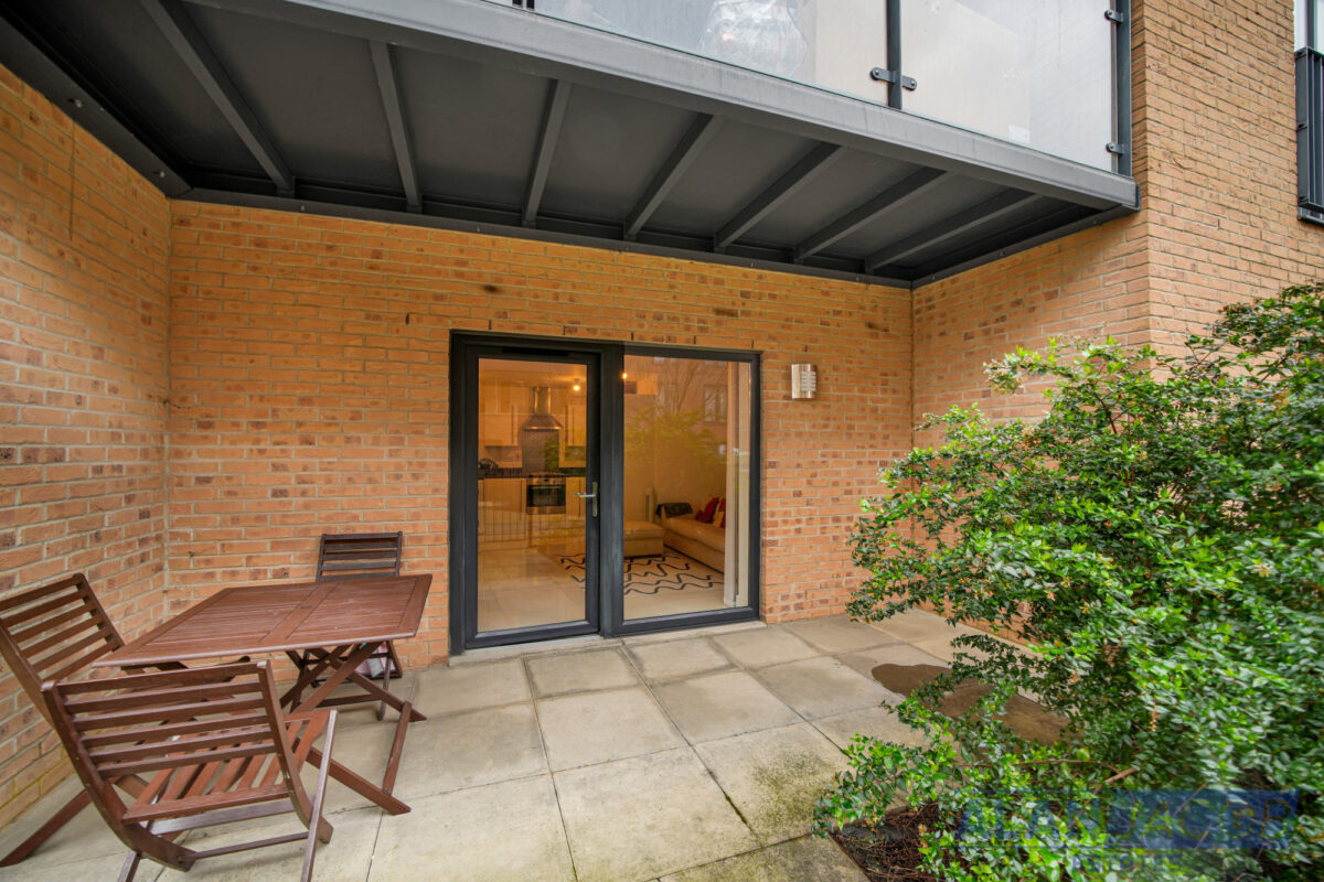 Lux Building, Maxwell Road