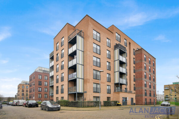 Lux Building, Maxwell Road