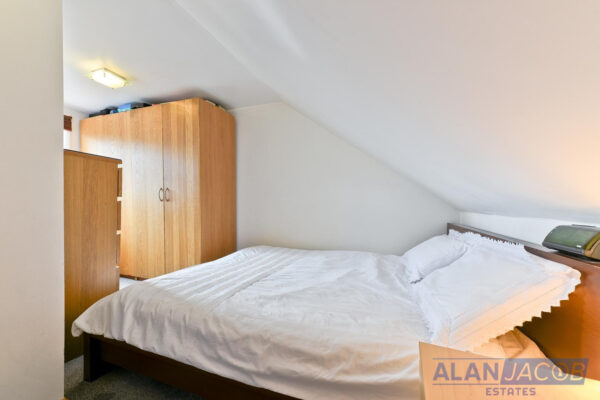 Hampton Road, Ilford