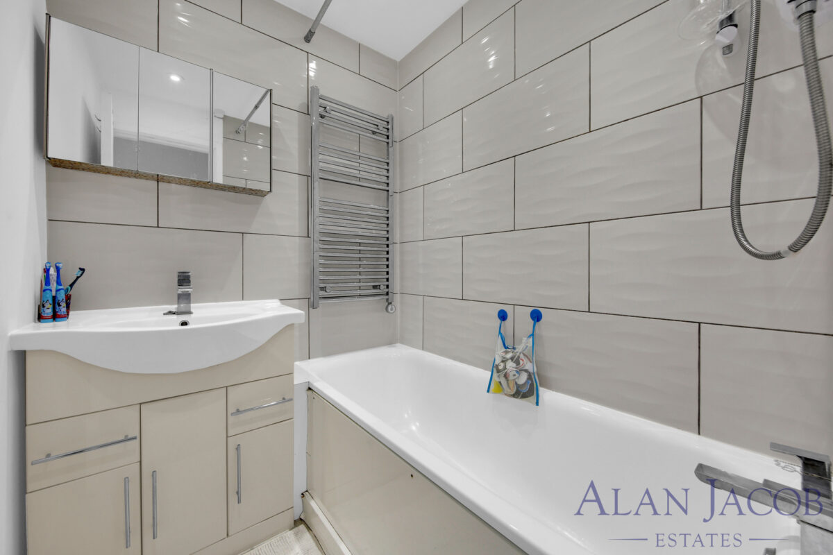 Brentwood Road, Romford