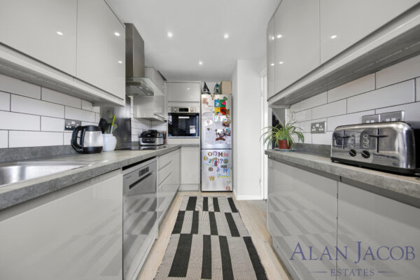 Brentwood Road, Romford