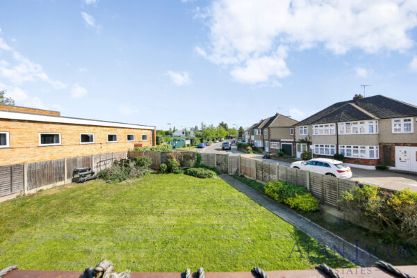 Brentwood Road, Romford